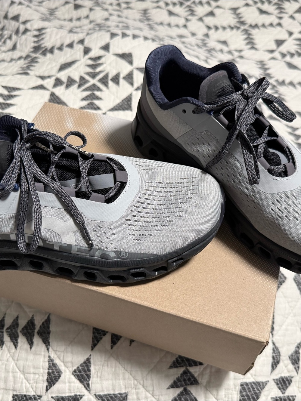 Running Men’s Cloudtec Lightweight Running Shoes - Gray/Black - Picture 2 of 9